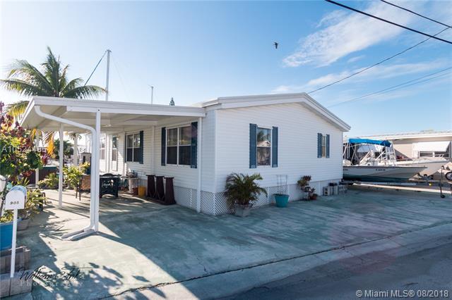 905 25th Street - Photo 1