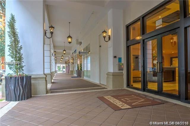 10 Aragon Ave - Photo 1