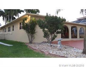 847 Hollywood Blvd - Photo 1