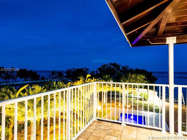 131 Seaside Ave - Photo 1