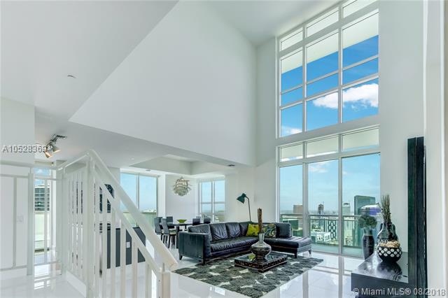 950 Brickell Bay Dr - Photo 1