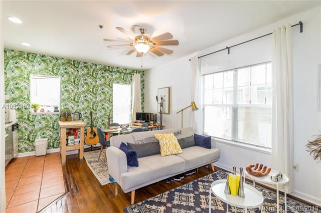1244 Pennsylvania Ave - Photo 1