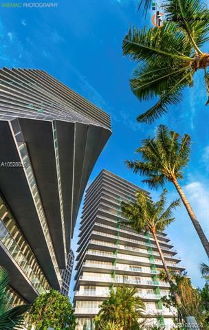 2675 Bayshore Dr - Photo 1