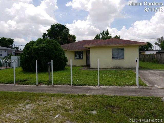 4250 169th Ter - Photo 1