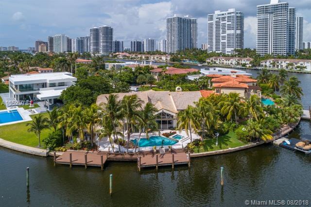648 Island Dr - Photo 1