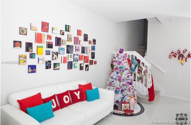 10871 76th Ln - Photo 1
