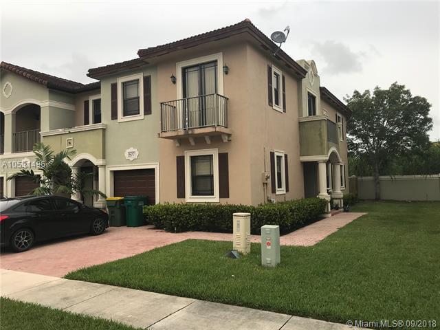 607 35th Ave - Photo 1