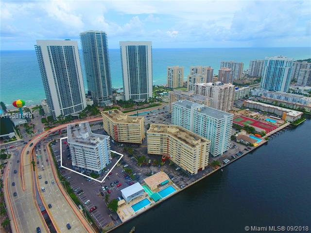 1801 Ocean Dr - Photo 1