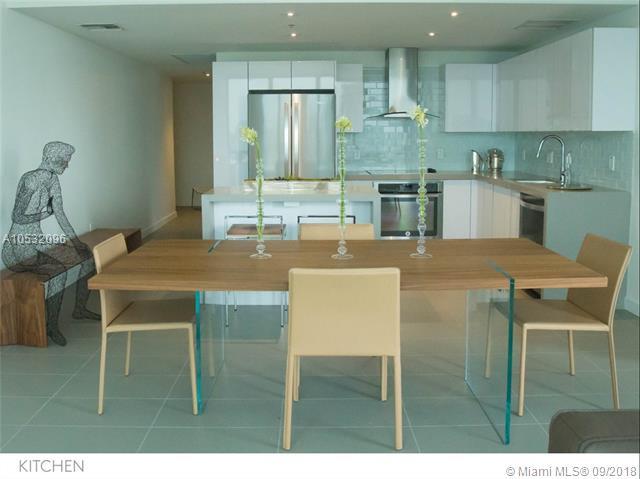 1600 1 AVE - Photo 1