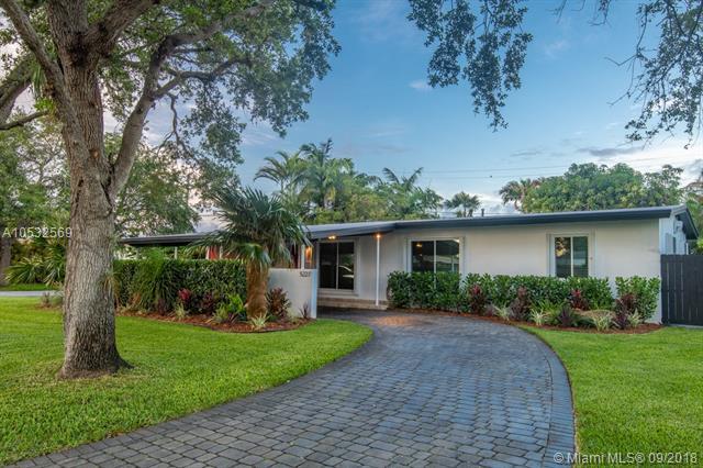 5227 90th Ct - Photo 1