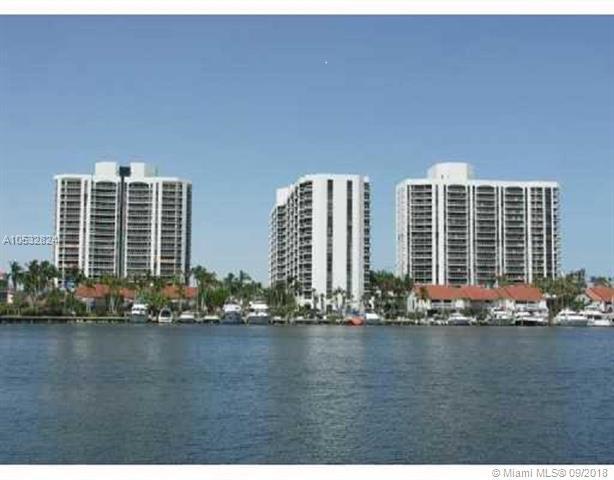 3640 Yacht Club Dr - Photo 1