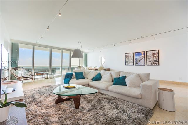 1643 Brickell Ave - Photo 1