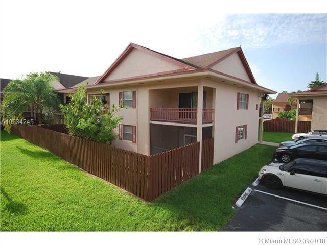 11213 88th St - Photo 1