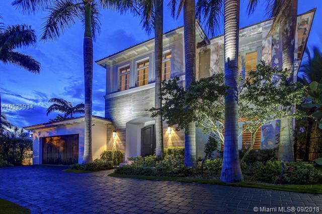 1021 Venetian Dr - Photo 1