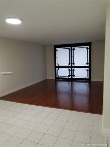 2840 Somerset Dr - Photo 1