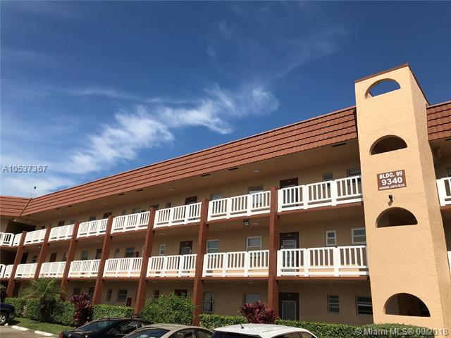 9340 Sunrise Lakes Blvd - Photo 1