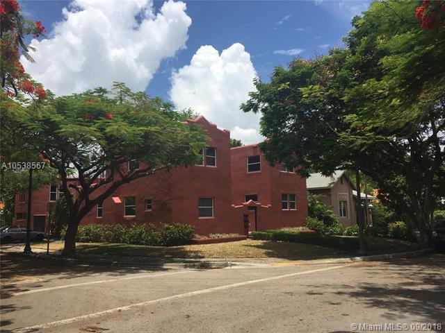 137 47th St - Photo 1