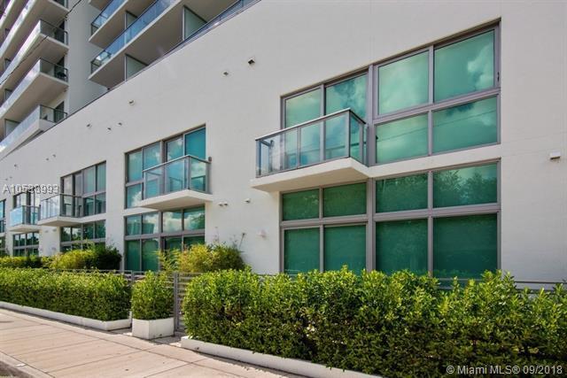 1600 1 Ave - Photo 1