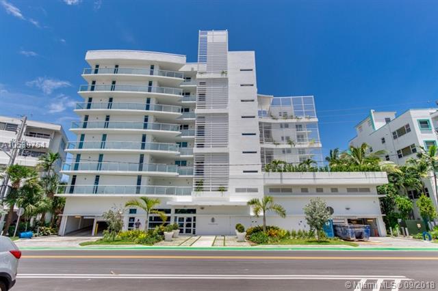 9821 Bay Harbor Dr - Photo 1