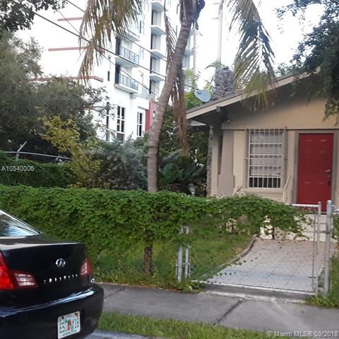 1247 9th Ave - Photo 1