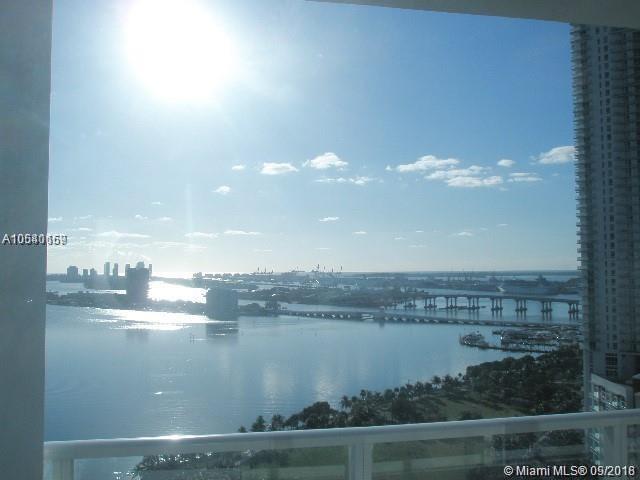 2020 Bayshore Dr - Photo 1
