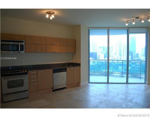 350 Miami Ave - Photo 1