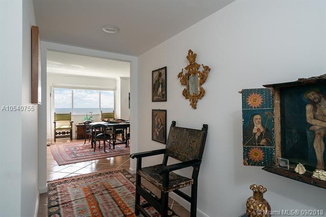 650 Ocean Dr - Photo 1
