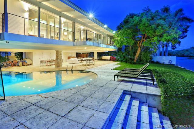 110 Cape Florida Dr - Photo 1