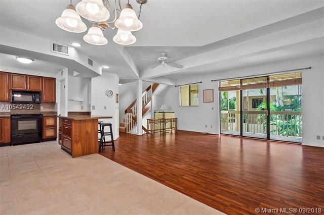 1401 9th St - Photo 1