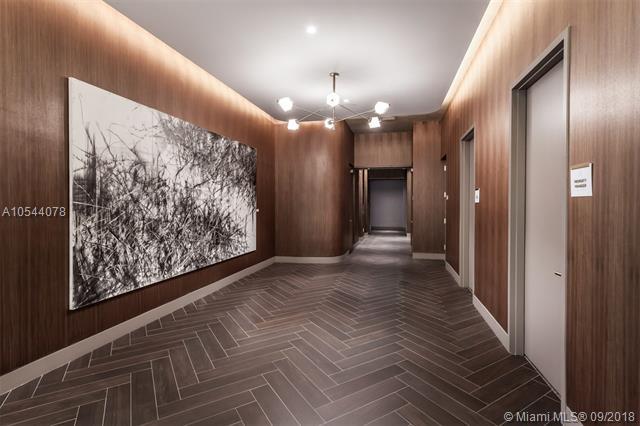 2831 Bayshore Dr - Photo 1
