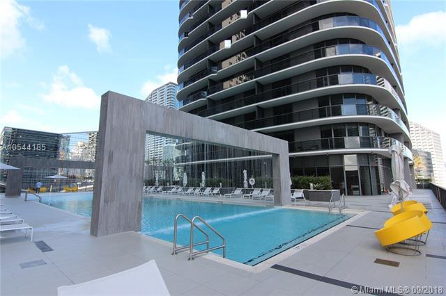 55 9 ST - Photo 1