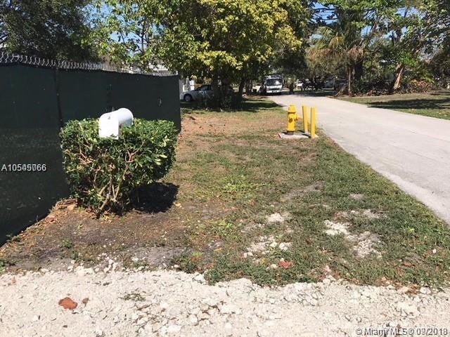 7555 134th St - Photo 1
