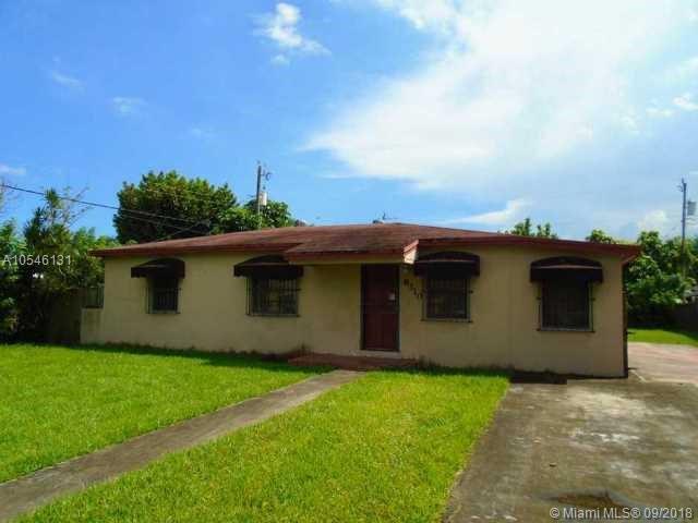 8310 37th St - Photo 1