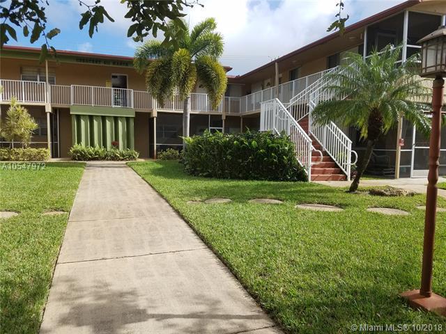 411 Crescent Dr - Photo 1