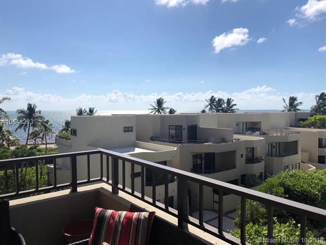 201 Crandon Blvd - Photo 1
