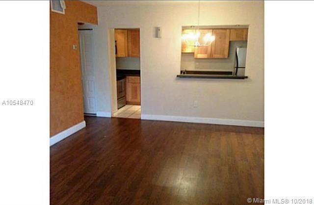 13866 90th Ave - Photo 1