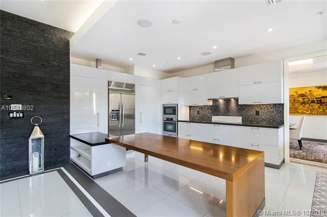 7531 56th Ct - Photo 1