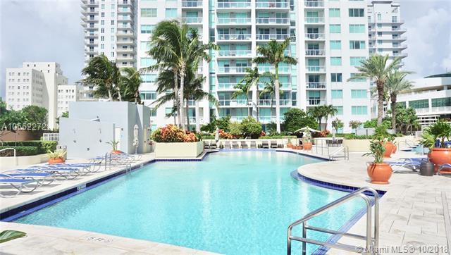 244 Biscayne Blvd - Photo 1