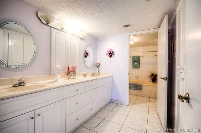 17801 Bay Rd - Photo 1