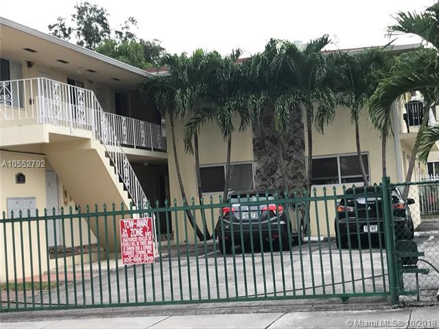 680 10th St - Photo 1