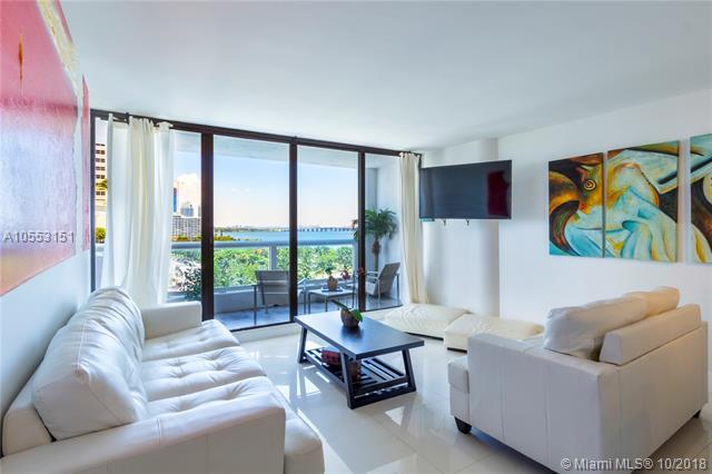 1717 Bayshore Dr - Photo 1