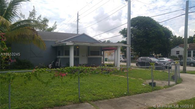 790 65th St - Photo 1