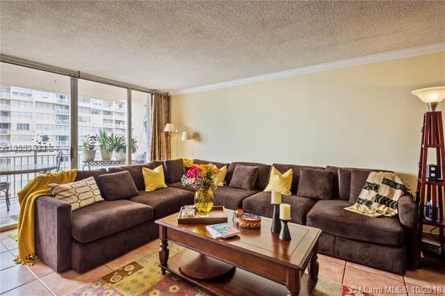 18061 Biscayne Blvd - Photo 1