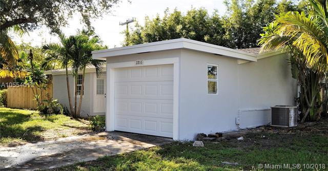2216 34th Ter - Photo 1