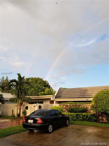 8133 83rd Pl - Photo 1