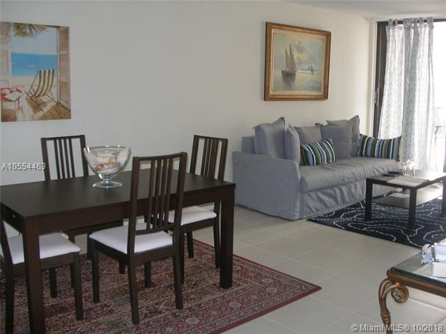 2625 Collins Ave - Photo 1