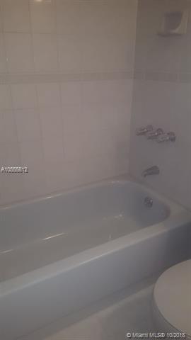 1633 100th Ave - Photo 1