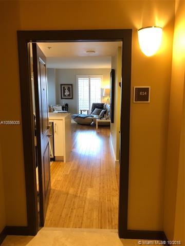 10 Aragon Ave - Photo 1
