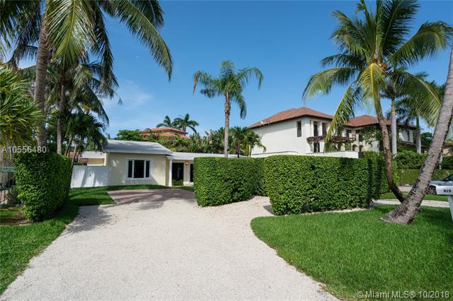 815 Harbor Dr - Photo 1