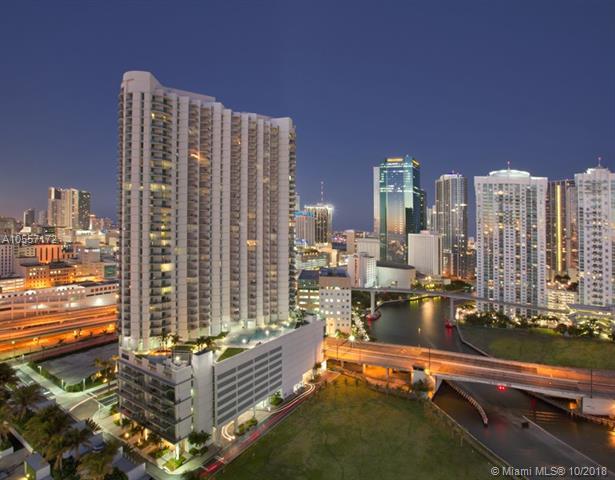350 Miami Ave - Photo 1
